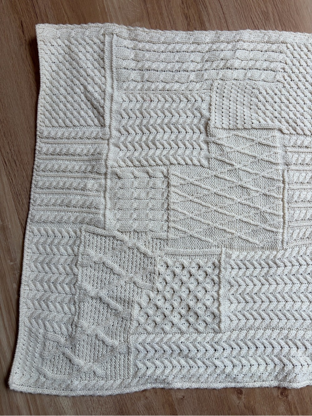 Carraig Donn 100% Merino Wool Lap Blanket Classic Cream Knit Patchwork